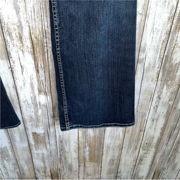 Silver Suki Dark Wash Bootcut Denim - Picture 3 of 6